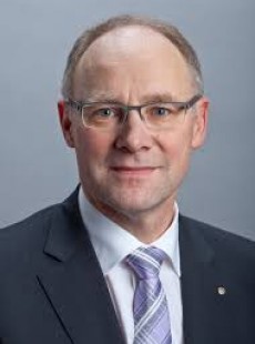 Hansjörg Knecht
