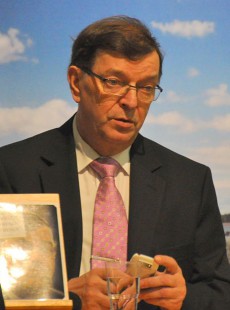 Paavo Väyrynen