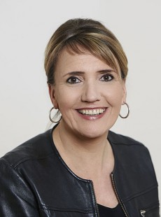 Simone Peter