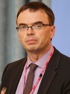 Sven Mikser